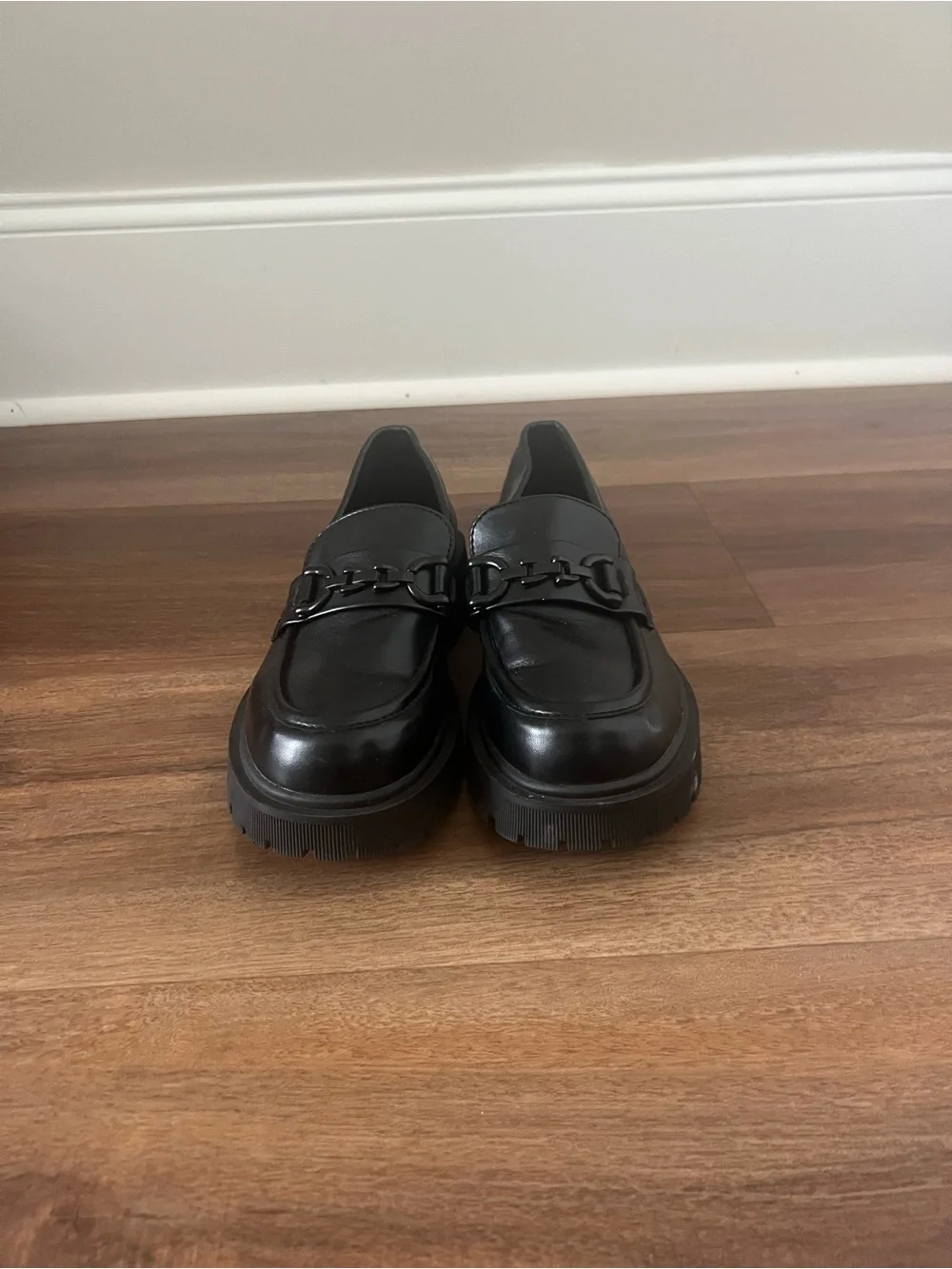 Mudd Black Chunky Chain Loafers
